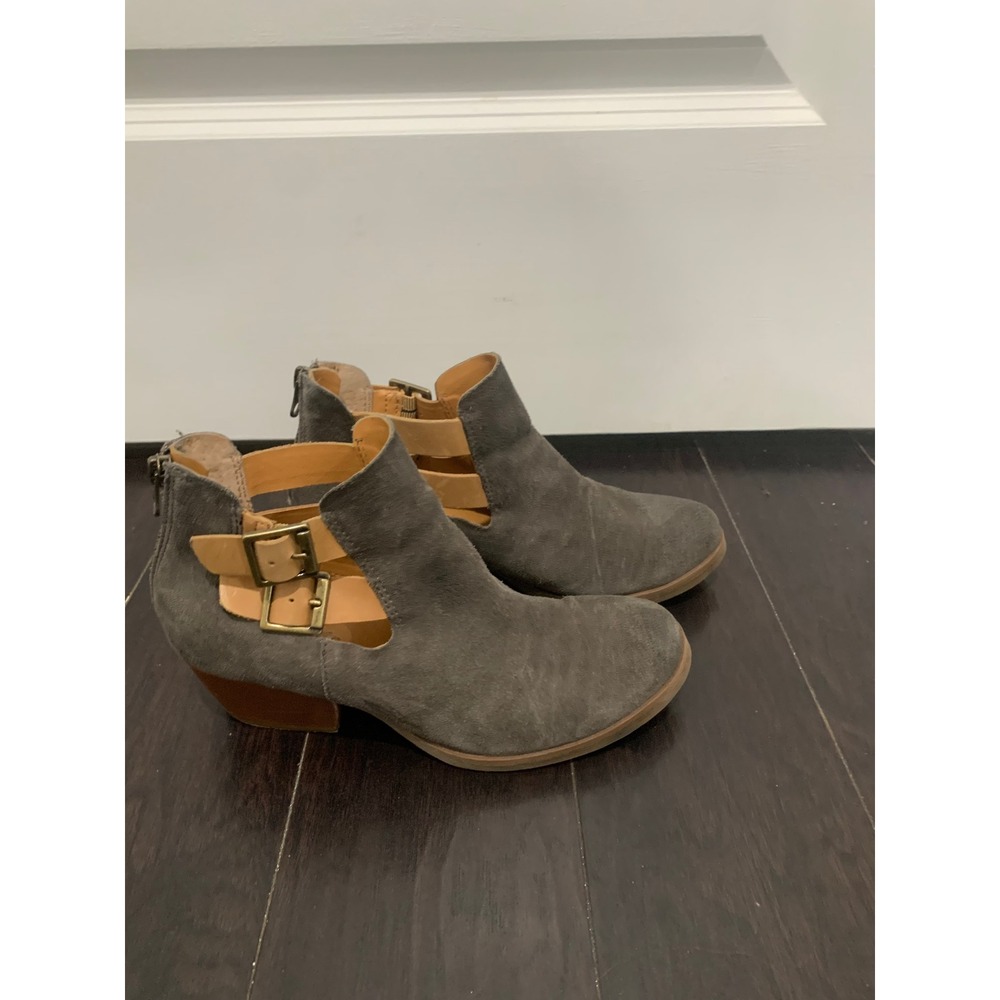 Korks Grey Suede Cutout Buckle Ankle Boots Q37822 Block Heel Size 6.5M